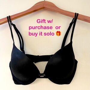 Victoria’s Secret 30D Padded Black Bra